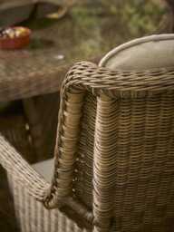 Ashcombe 4 Seater Parasol Dining Set - thumbnail 3