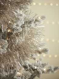 Sumptuous Tinsel Garland - Pearly - thumbnail 1