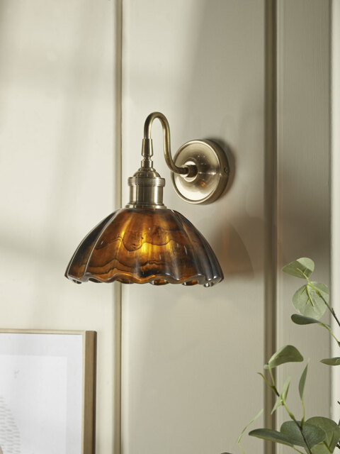 Amber Scalloped Wall Light - image 1