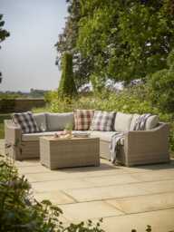 Oland Corner Set