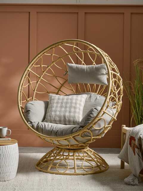 Alesund Swivel Chair - image 1