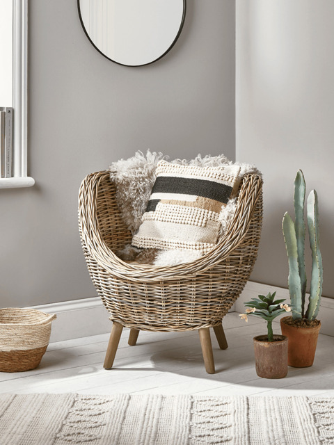 Round Rattan Tub Chair - image 1