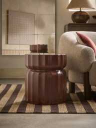 Branmere Side Table - Cherry