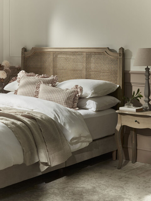 Wicker Headboard - image 1