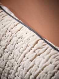 Yvoire Cushion - thumbnail 3