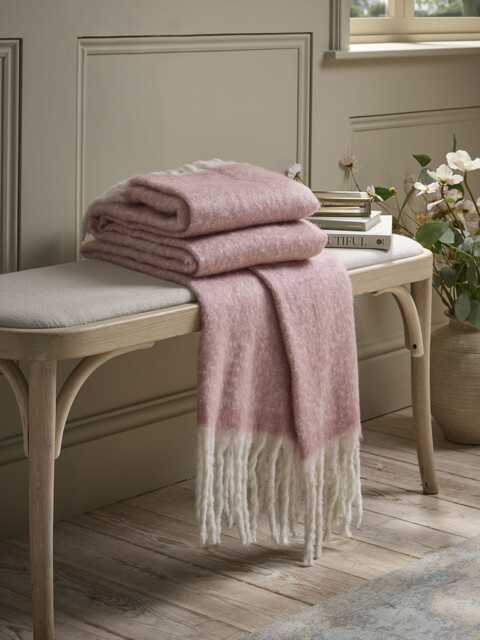 Cosy Doze Throw - Blush - image 1