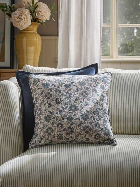 Isha Hand Block Printed Cushion Cover - image 1