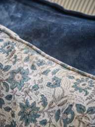 Isha Hand Block Printed Cushion Cover - thumbnail 3