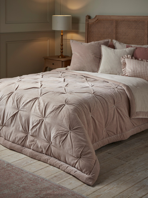 Pintucked Velvet & Cotton Linen Kingsize Quilt - Putty - image 1