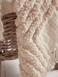 Tufted Cotton Throw - thumbnail 2