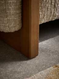 Selina Bench - thumbnail 3