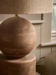 Round Wooden Table Lamp - thumbnail 3