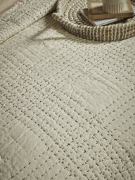 Yvoire Bedspread - thumbnail 4