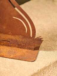 Rusty Hare Garden Ornament - thumbnail 4