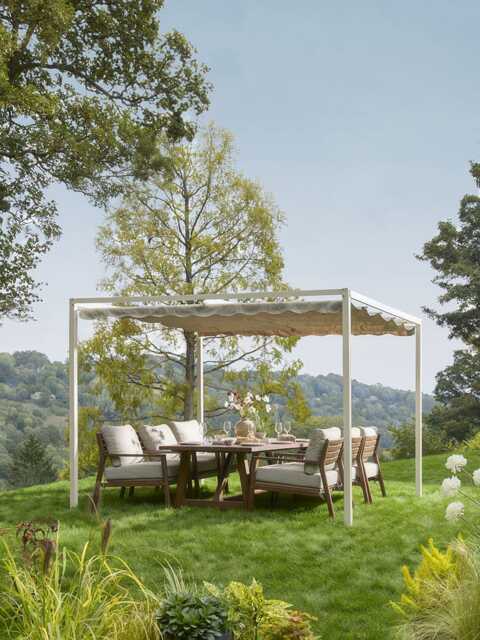 Sandstone Retractable Pergola - image 1