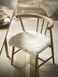 Sumptuous Sheepskin Square Seat Pad - Natural