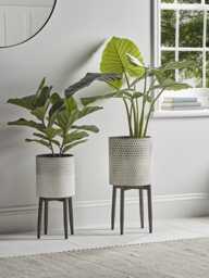 Ombre Whitewashed Standing Planter - Small - thumbnail 1