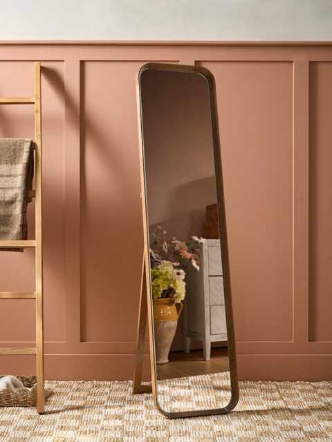 Squoval Oak Standing Full Length Mirror - image 1