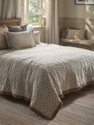 Ruffle Quilted Velvet Bedspread - Vintage Rose - thumbnail 2