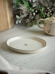 Small Holly Serving Plate - thumbnail 1