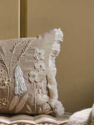Hedgerow Cushion - Natural - thumbnail 2