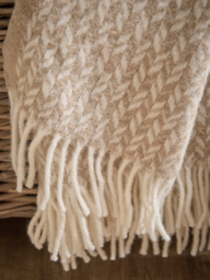 Soft Wool Diamond Throw - Barley - thumbnail 3
