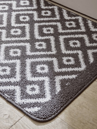 Geometric Stain Resistant Runner - thumbnail 3