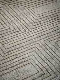 Luxe Grecian Rug - thumbnail 3