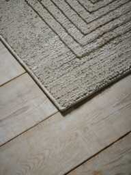 Luxe Grecian Rug - thumbnail 4