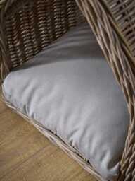 Round Rattan Pet House - Small - thumbnail 5