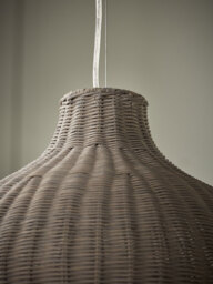 Laina Pendant - thumbnail 3