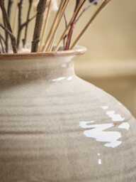 Fluted Brindle Glazed Urn Vase - thumbnail 2