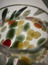 Handpainted Glass Petal Vase - thumbnail 3