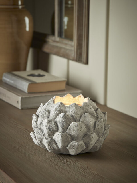 Distressed Artichoke Tealight Holder - image 1