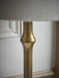 Julia Table Lamp - thumbnail 5