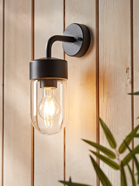 Alfresco Wall Light - image 1