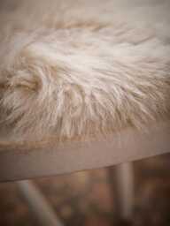 Sumptuous Sheepskin Seat Pad - Natural - thumbnail 4