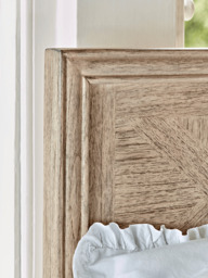 Geometric Parquet Superking Bed - thumbnail 2