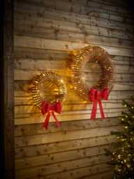 Red Bow Faux Wicker Wreath - Large - thumbnail 5