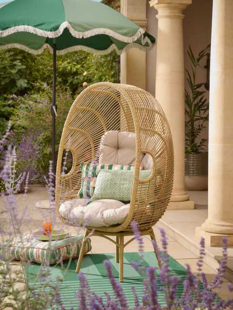Fredericia Swivel Chair - image 1