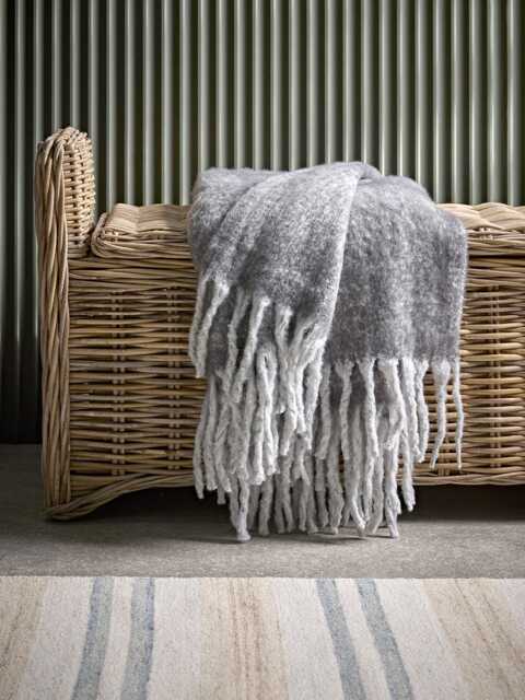 Cosy Doze Throw - Charcoal - image 1