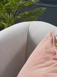 Kemi Armchair - Evergreen Opulent Cotton Velvet - thumbnail 4