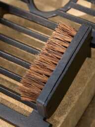 Cast Iron Boot Jack & Cleaner - thumbnail 3
