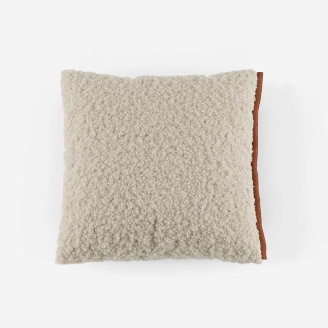 Scatter Cushions - Cream Fleece - image 1
