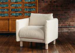 Cozy Armchair - Cream Fleece - thumbnail 2