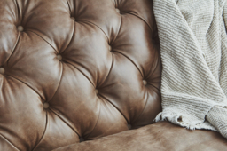 Green Linen 3 Seater Sofa - Traditional Button Back Custom Sofa - Payton Range - thumbnail 8