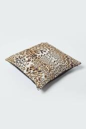 Homescapes Leopard Print Velvet Cushion 46 x 46 cm in Gold - thumbnail 5