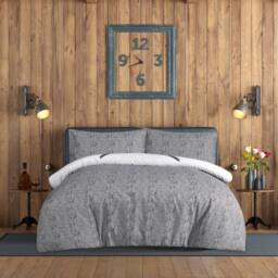 Smart Living Printed Reversible Polycotton Wolf Duvet Cover With Pillowcases in Grey - Size: King - thumbnail 2