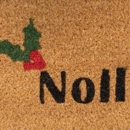 Kukoon Front Door Mat Christmas Décor Natural Coir Rug - Nollaig in Beige - Size: 45 cm x 70 cm - thumbnail 4