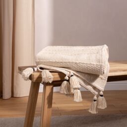 Yard Caliche 100% Cotton Woven Tasselled Throw in Natural - Size: 130 cm x 180 cm - thumbnail 4